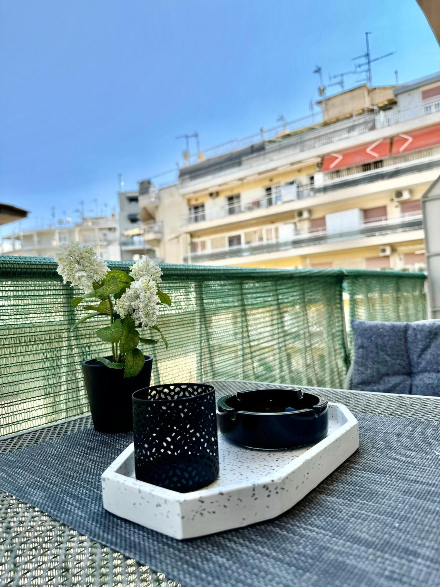 Cyriacus Flat In The Heart Of Thessaloniki Appartement Buitenkant foto